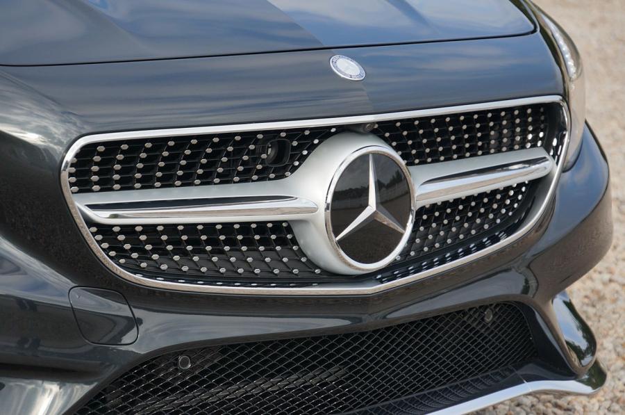  Mercedes-Benz S550 Coupe 4Matic 2015 года  (US) (фото 8 из 42)
